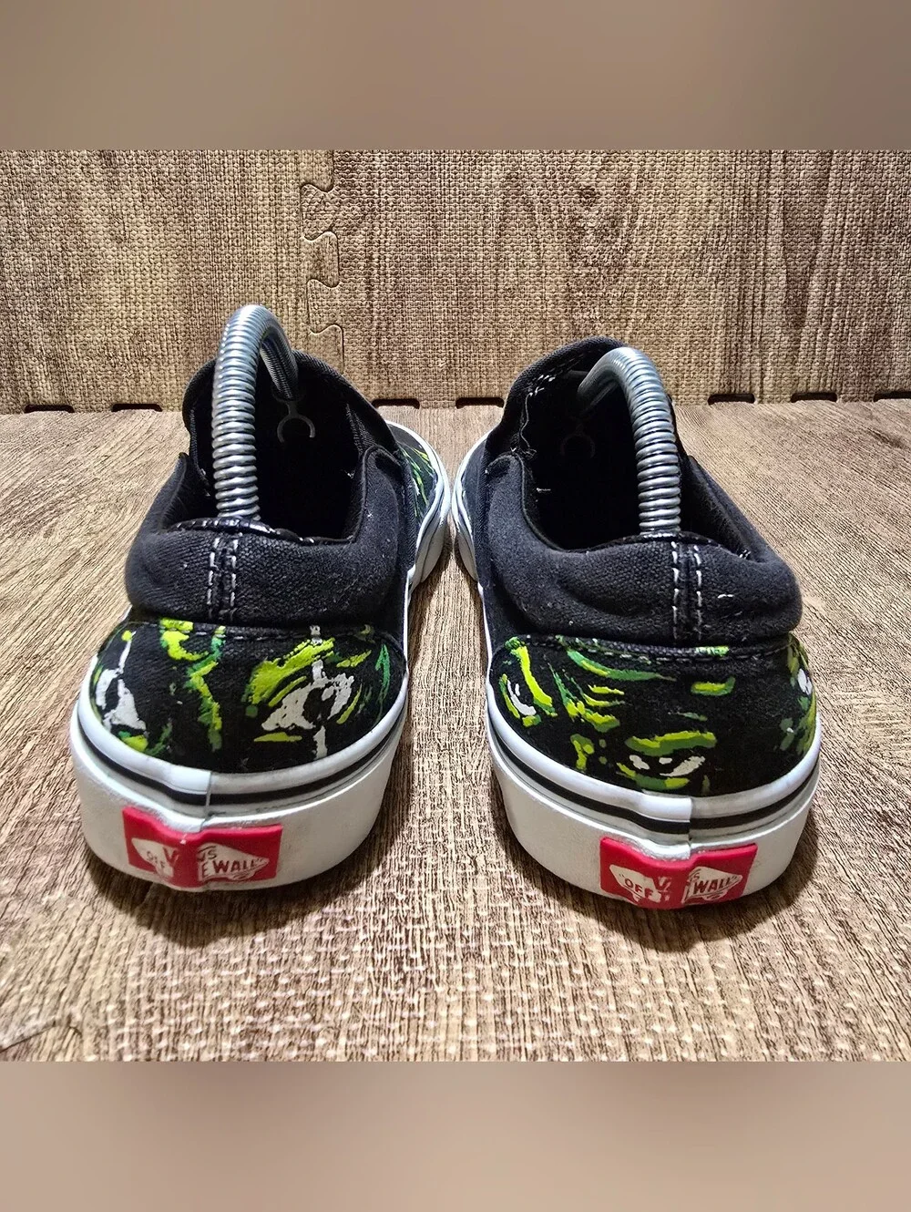 Vans Classic Slip-On Eyes In The Dark with Awesome Glow In The Dark Effect Unise